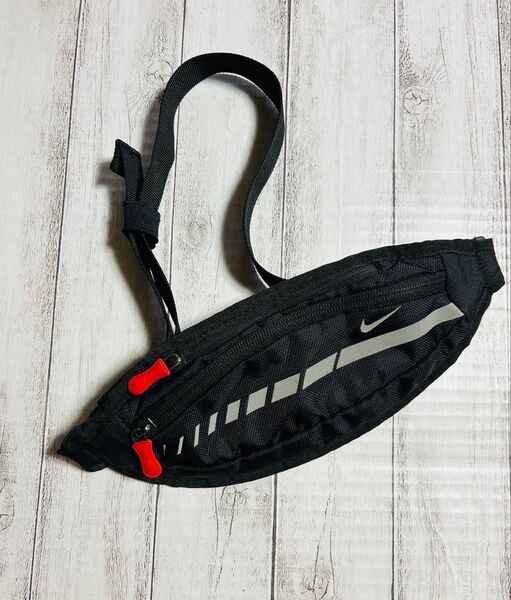 NIKE ウエストポーチ ランニング ウォーキング ブラック