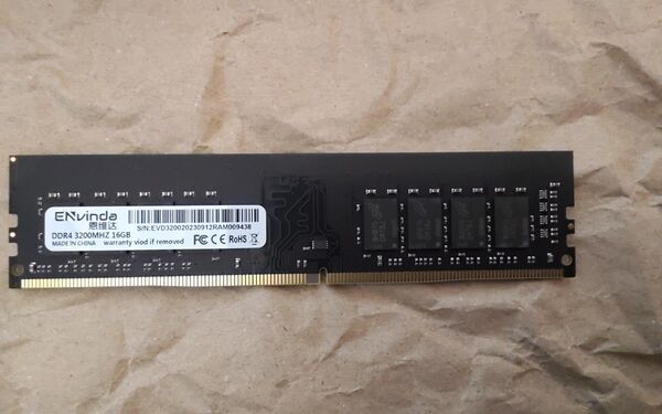 DDR4 16GB メモリ 開封動作確認のみ新品 3200