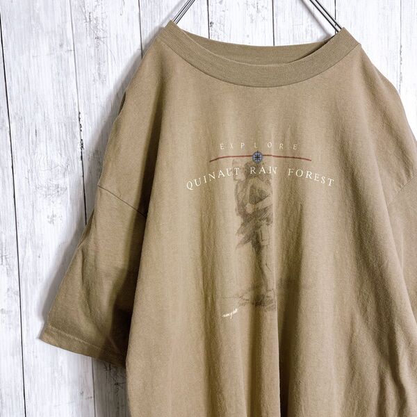 QUINAUT RAIN FOREST explore Tシャツ カーキ