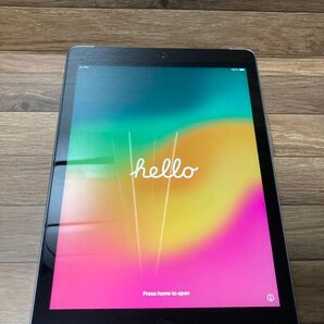 iPad 第6世代 Wi-Fi+Cellular 32GB SIMフリー カバー付き 美品