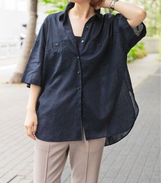 【新品タグ付き】Spick and Span ◆ コットンリネンハーフスリーブシャツ ネイビー
