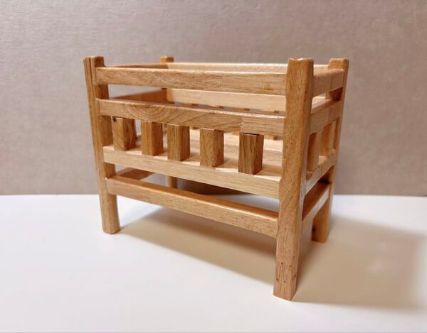 美品 ハンドメイド ミニチュア家具 ドールハウス ベッド