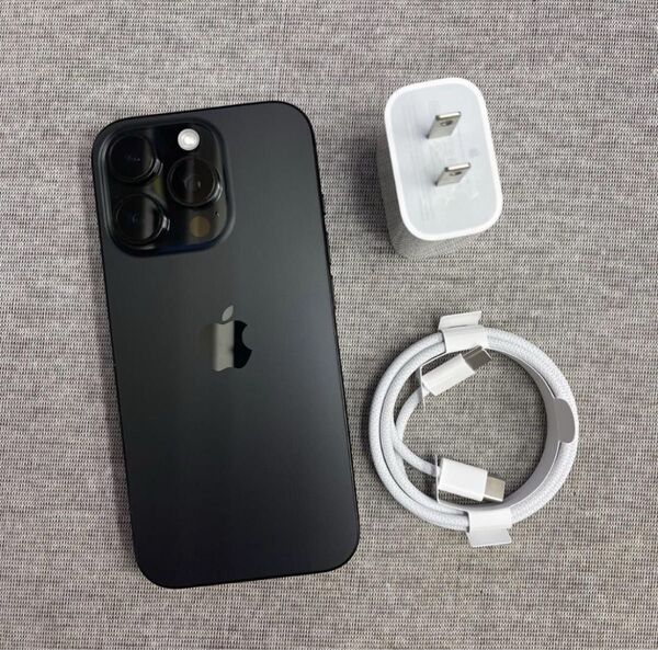 iPhone 16Pro 128GB ブラック SIM フリー残債なし即日発送