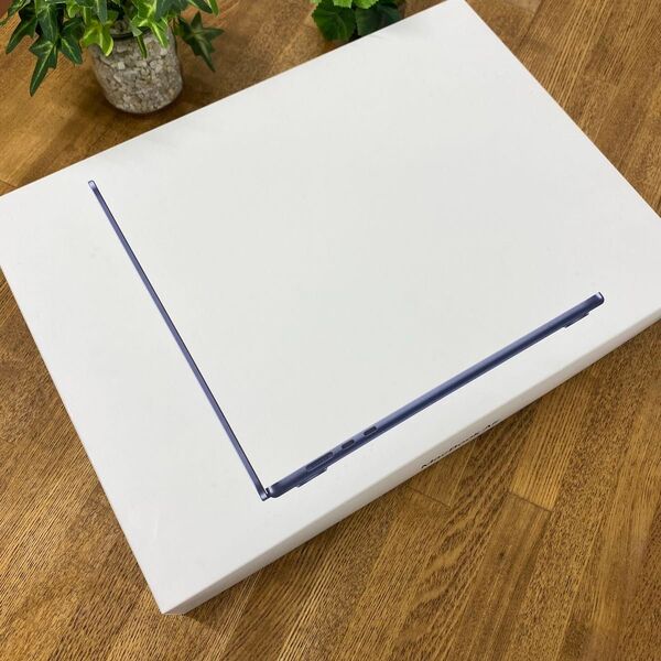 MacBook Air 15インチ M3 メモリ:8GB ストレージ:256GB 2024年モデル MRYU3J/A