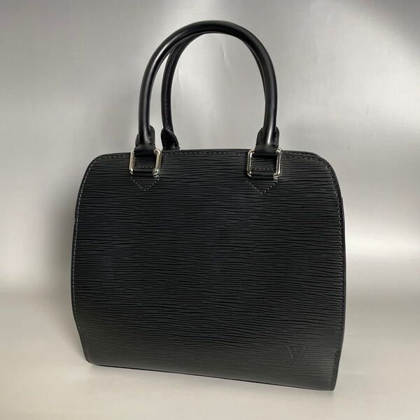 Louis Vuitton 極美品 SV金具 黒 エピ ポンヌフ ハンドバッグ ルイヴィトン ノワール