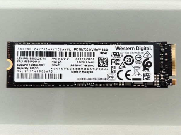 ① WD PC SN730 NVMe SSD 256GB PCIe Gen3 M.2 2280 SDBQNTY 未使用に近い