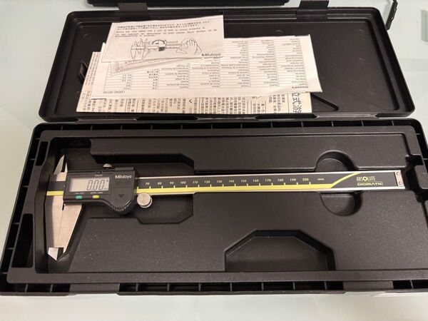 ミツトヨ デジタルノギス CD-20CX 200mm 中古品