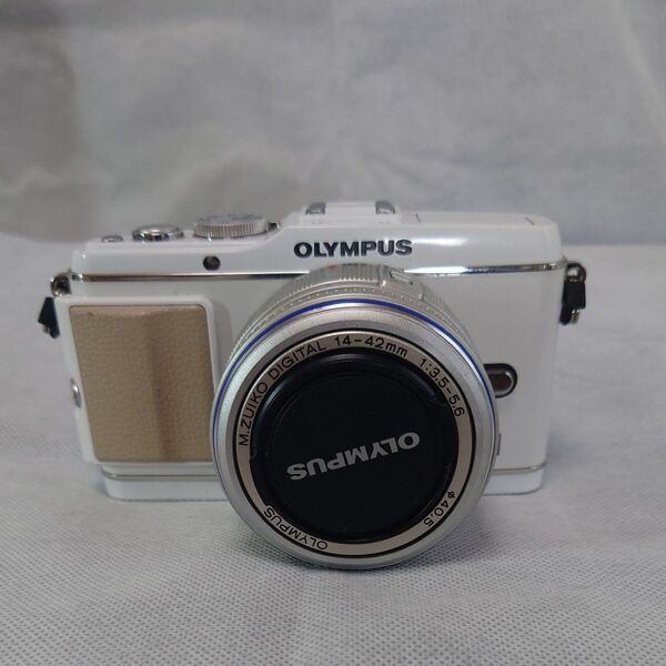 OLYMPUS PEN E-P3 ホワイト ミラーレス一眼 レンズ付