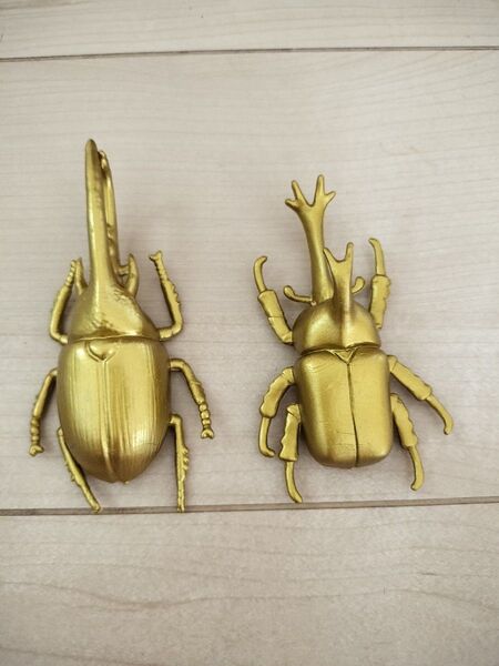 【新品未使用】 カブトムシ フィギュア 2個セット