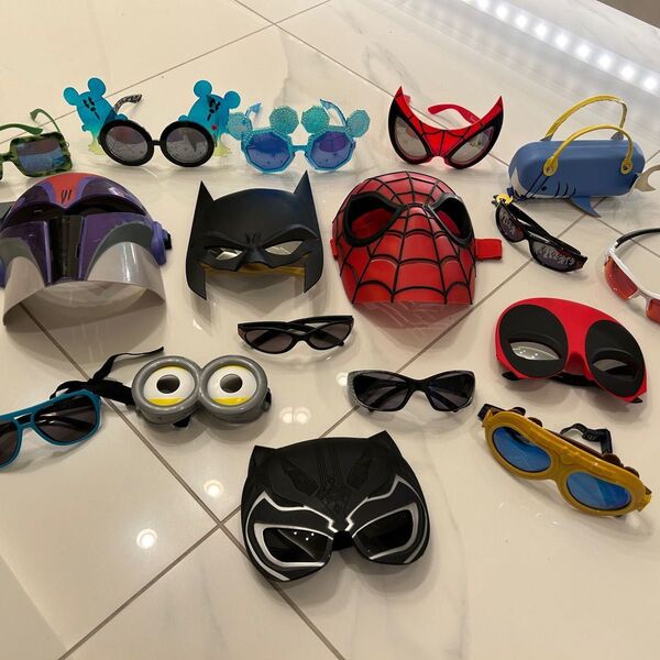 子供用サングラス お面 まとめ売り Disney marvel など