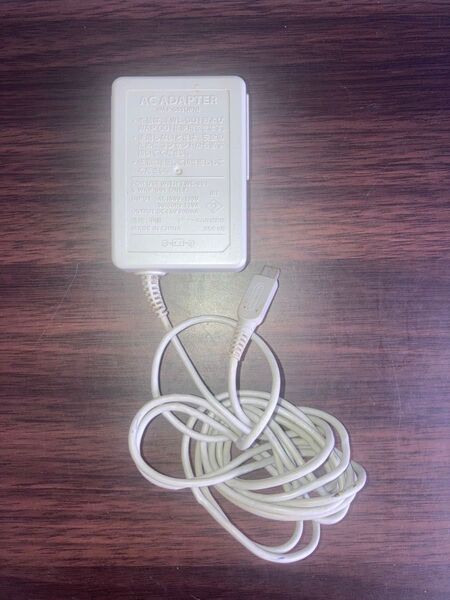 ACアダプター WAP-002(JPN) 充電器 DSi 3DS 2DS 純正 LL New 任天堂 ニンテンドー