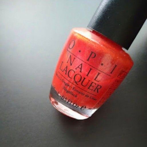 OPI ネイルラッカー DRESS TO EMPRESS 15ml
