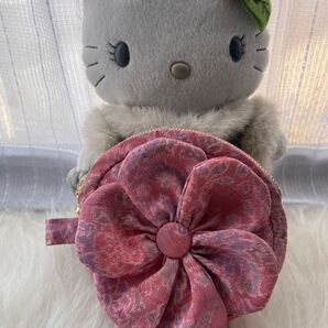 着物リメイク まん丸ポーチ 花柄ポーチ ピンク 小物入れ ハンドメイド