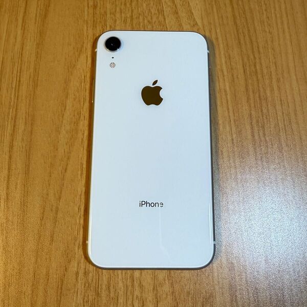 【美品】iPhoneXR 64GB ホワイト SIMフリー バッテリー純正・交換歴なし