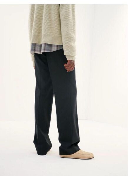 AURALEE LIGHT WOOL MAX GABARDINE SLACKS