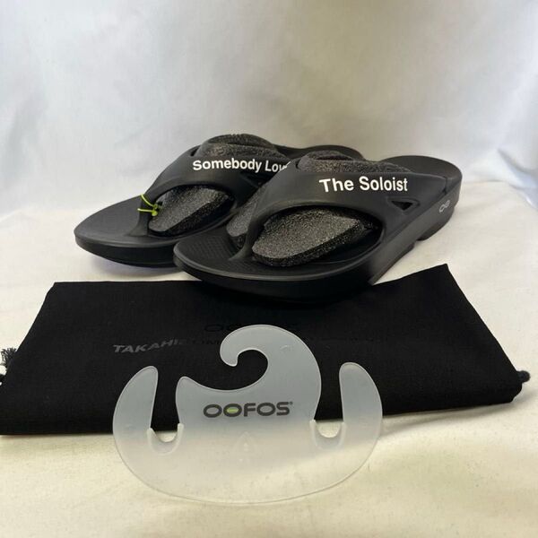 新品 タカヒロミヤシタザソロイスト× oofos リカバリーサンダル 黒US9 スライド