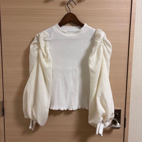 OLIVE des OLIVE オフホワイト パフスリーブトップス 清楚上品 長袖 カットソー
