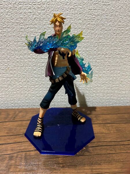 ワンピースフィギュアpop マルコ