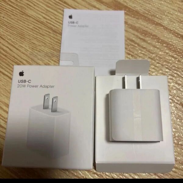 1個 新品未使用 箱付き アップル 純正 Apple USB-C 電源 A2305 20W PD ACアダプタ 充電器