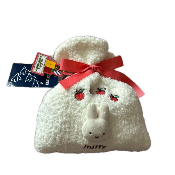 ミッフィー miffy 巾着ソックス ディック・ブルーナ りんご 未使用