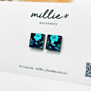 黒 花 キラキラ 大人 アンティーク 小さいピアス イヤリング タイル 和風 ピアス 着物 タイルピアス
