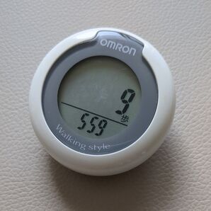オムロン OMRON 万歩計