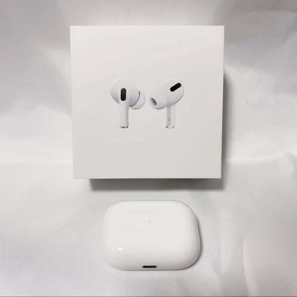 Apple AirPods Pro ワイヤレス充電対応