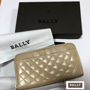 BALLY バリー レザー キルティング ラウンド 長財布 箱付き