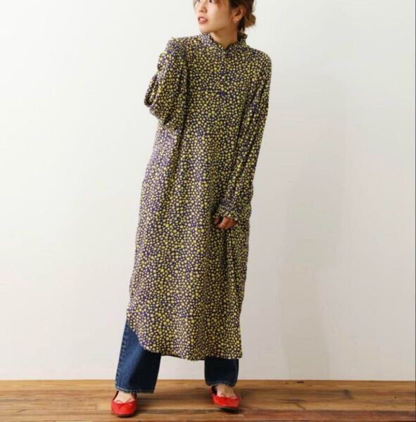 ミニフローラルフリルネックゆるだぼロングワンピース