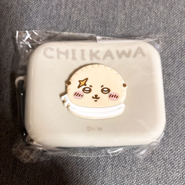 ちいかわ ミニシリコンポーチ ラッコ