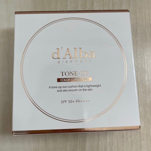 d'Alba ダルバ ウォータフルトーンアップサンクッション SPF50+