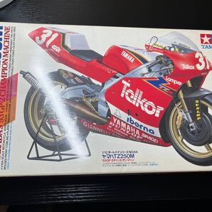 タミヤ (TAMIYA)1/12 ヤマハTZ250M No64 原田哲也 '93 プラモデル