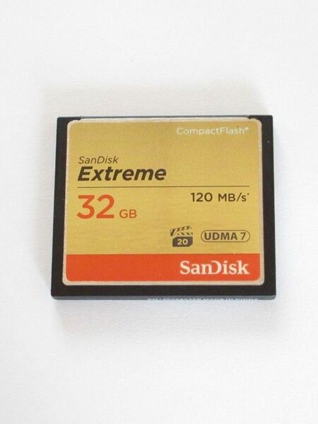 32GB コンパクトフラッシュカード 120MB/S SanDisk Extreme UDMA7
