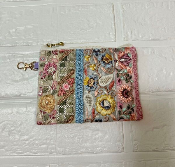 new ⑤ インド刺繍リボン ミニポーチ コインポーチ 小物入れ 小銭入れ ハンドメイド 大人可愛い