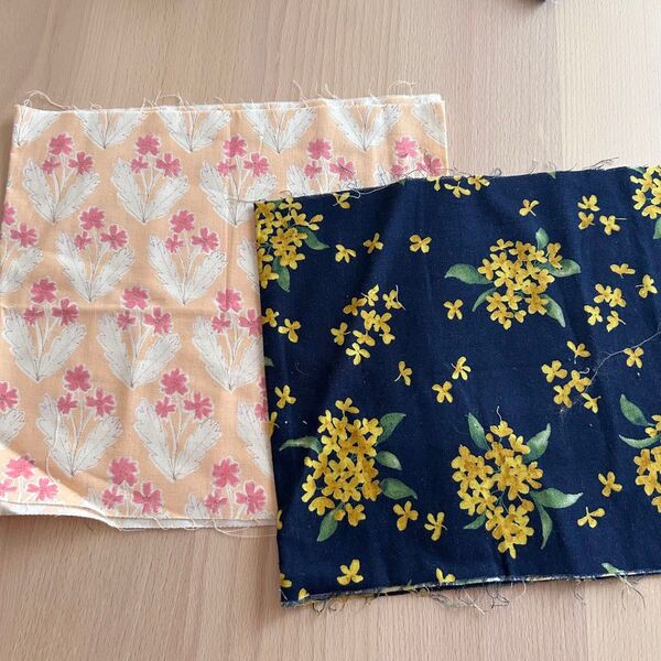 シーチング生地 花柄 ハンドメイド はぎれ ネイビー くすみオレンジ