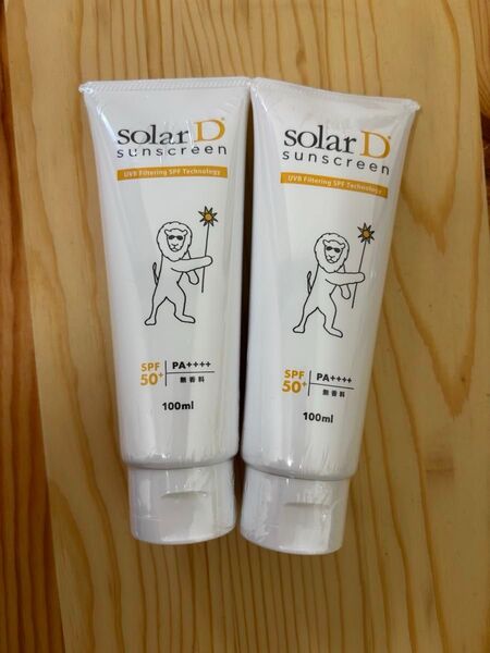 SPF50+/PA++++ ソーラーD サンスクリーン100ml 2本