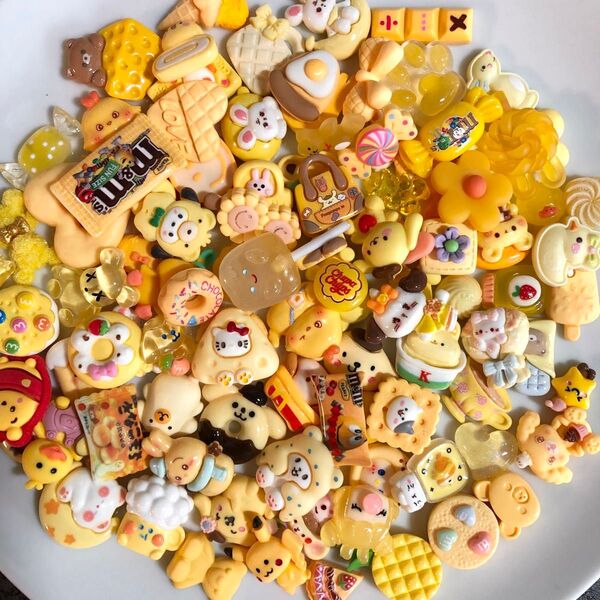 デコパーツ 100個 まとめ売り yellow