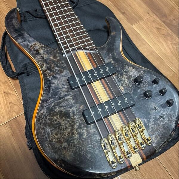 Ibanez BTB premium 1606 6弦ベース