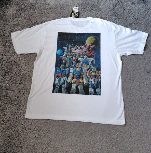 新品 ユニクロ 機動戦士ガンダム 45周年 Tシャツ