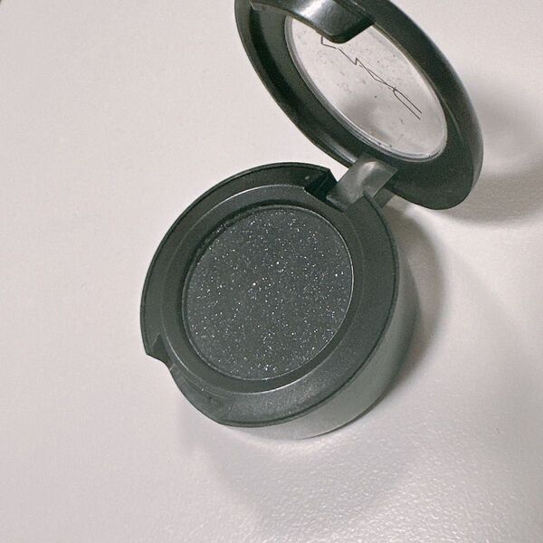 MAC スモール アイシャドウ ブラックタイド