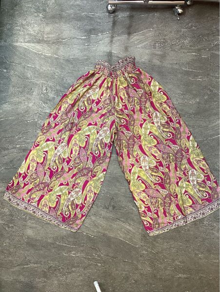 ペイズリー柄 ワイドパンツ ピンク 黄色 ウエストゴム