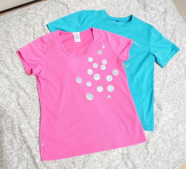 スポーツTシャツ2枚組●アディダスAdidas●ピンクとブルー、速乾素材●レディースMサイズ相当◎肌触りのいいポリエステル100%