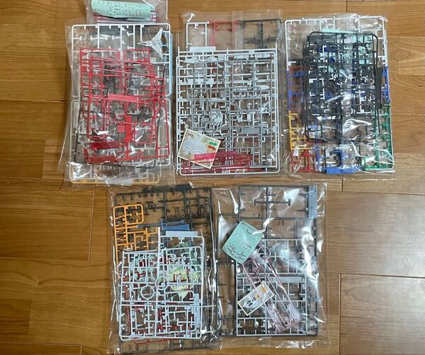 ガンプラ 5種 ジークアクス、他 未使用パーツ まとめ売り ジャンク品