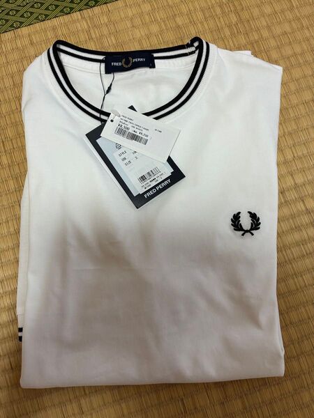 FRED PERRY Tシャツ S ホワイト 新品 未使用
