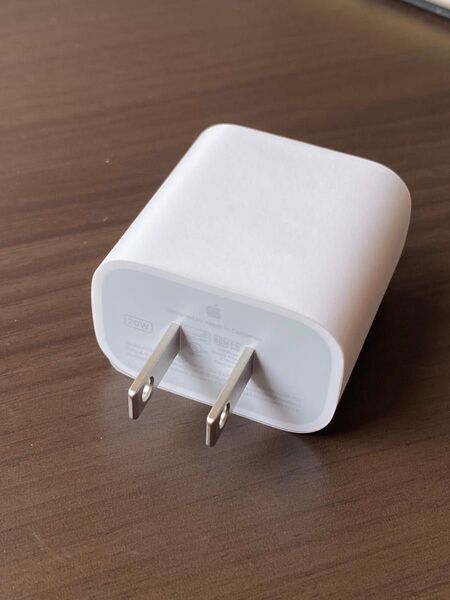Apple純正アップル 電源アダプター 20W iPad /iPhone A2305 モデルUSB-C