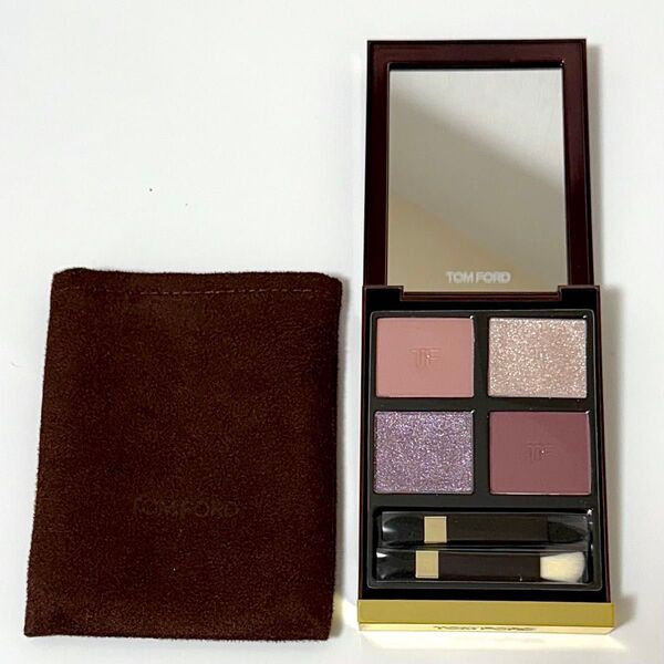 TOM FORD トムフォード アイ カラー クォード 01S メタリックモーブ アイシャドウ 限定色