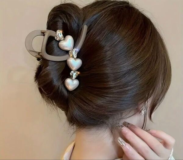 ハート型 ヘアクリップ ヘアピン バンスクリップ 韓国 髪留め まとめ髪 おしゃれ 小さめ ヘアアクセサリー 上品
