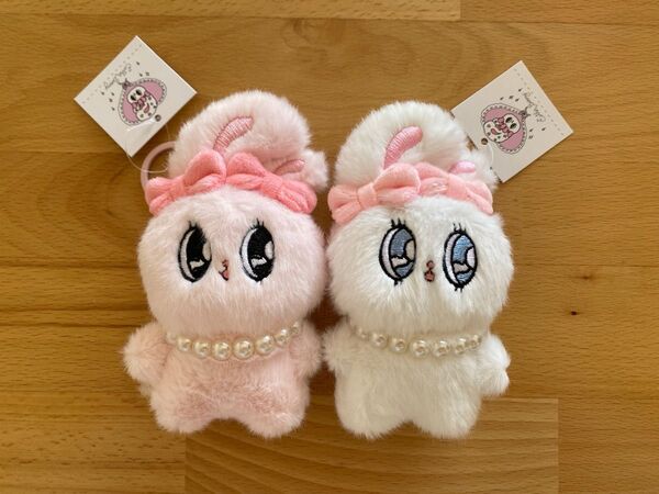 【新品】エスターバニー ぬいぐるみ キーホルダー ホワイト&ピンク セット