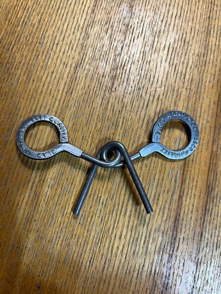 GLAD HAND & CO. グラッドハンド キーホルダー 知恵の輪 パズルリング