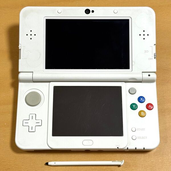 動作品 New3DS ホワイト 本体 ニンテンドー ゲーム機 白